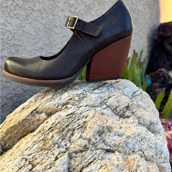 Kork-Ease Mary Jane Leather Block Heels | Dark Brown Comfort Platform Shoes - Picture 6 of 16